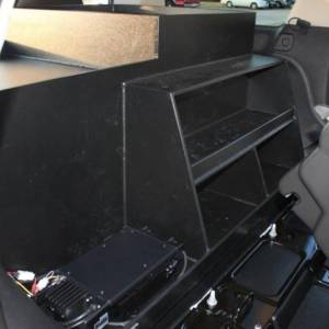 Klein_unit_rear_storage_original